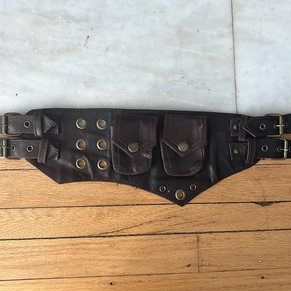 Leather utility festival belt. - Picture 4 of 5